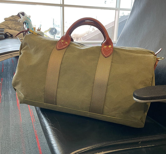 Weekend Packing Essentials for Your Canvas Duffle Bag